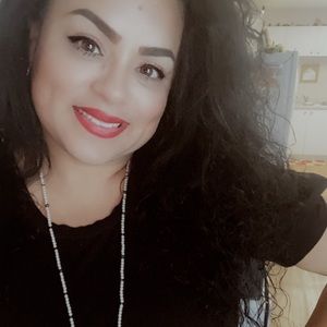 Meet your Posher, Jess